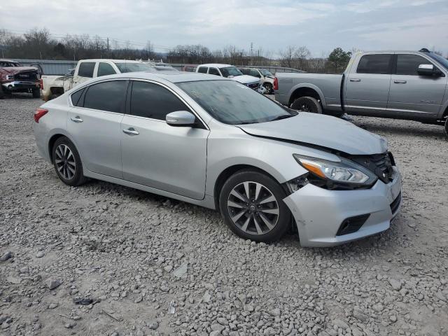 Photo 4 from auction – 2017 NISSAN ALTIMA 2.5 with VIN 1N4AL3AP3HC113062