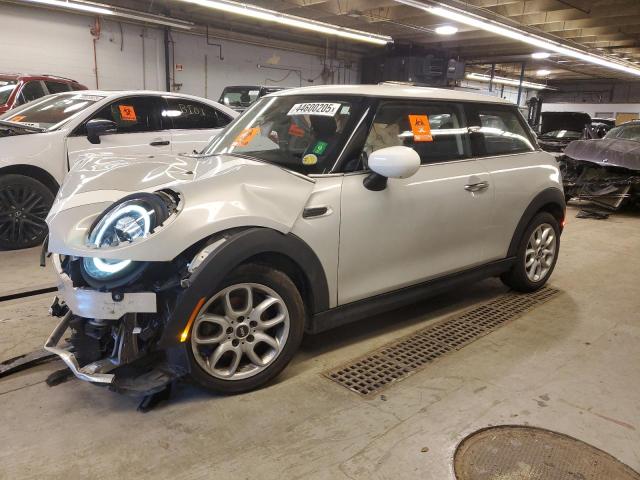 MINI COOPER 2020 with VIN WMWXR3C08L2M15462 - Photo from auction