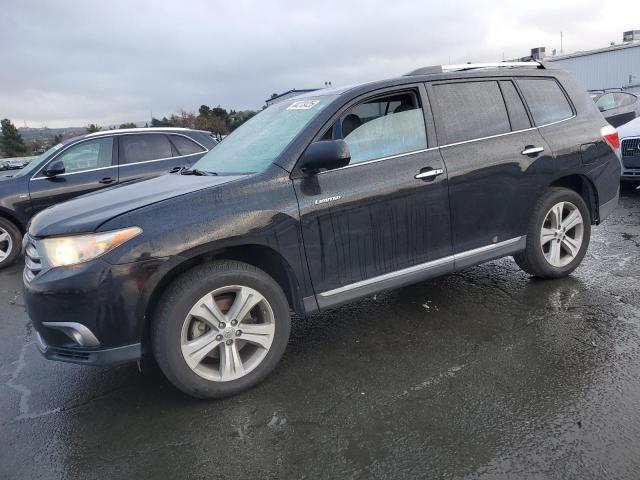 TOYOTA HIGHLANDER 2013 with VIN 5TDDK3EHXDS263742 - Photo from auction