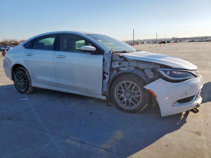 Photo 4 from auction – 2015 CHRYSLER 200 C with VIN 1C3CCCCB6FN575089