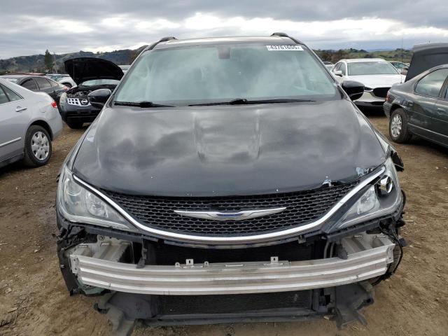 Photo 5 from auction – 2017 CHRYSLER PACIFICA T with VIN 2C4RC1BG3HR621703