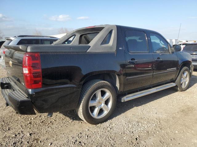 Photo 3 from auction – 2007 CHEVROLET AVALANCHE with VIN 3GNEC120X7G172663