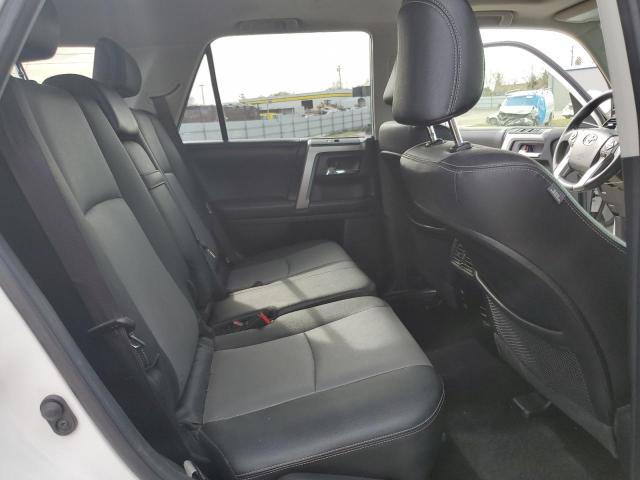 Photo 11 from auction – 2016 TOYOTA 4RUNNER SR with VIN JTEBU5JR8G5354834
