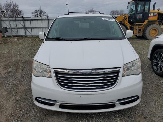 Photo 5 from auction – 2014 CHRYSLER TOWN & COU with VIN 2C4RC1BGXER216188