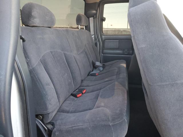 Photo 10 from auction – 2002 CHEVROLET SILVERADO with VIN 1GCEK19T92E244299