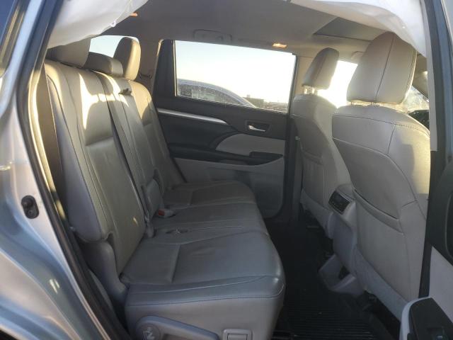 صورة رقم 11 من المزاد - 2018 TOYOTA HIGHLANDER مع VIN 5TDJZRFH3JS542218