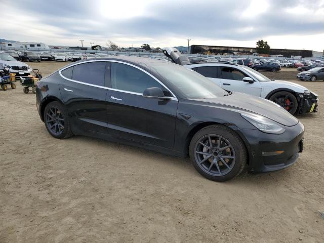 Photo 4 from auction – 2018 TESLA MODEL 3 with VIN 5YJ3E1EAXJF058979