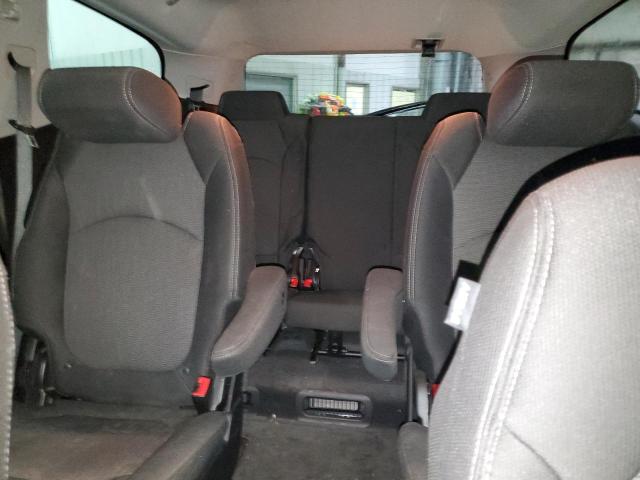 Photo 10 from auction – 2016 CHEVROLET TRAVERSE L with VIN 1GNKRGKD2GJ105948