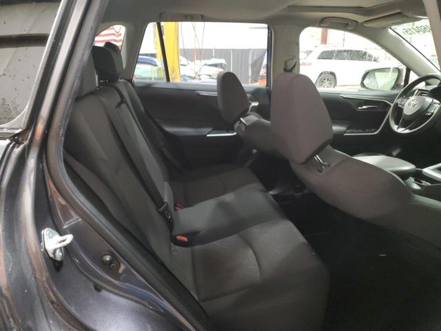 Photo 11 from auction – 2019 TOYOTA RAV4 XLE with VIN JTMP1RFV1KJ020693