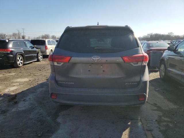 Photo 6 from auction – 2019 TOYOTA HIGHLANDER with VIN 5TDJZRFH7KS583579