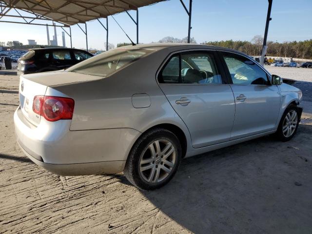Photo 3 from auction – 2007 VOLKSWAGEN JETTA WOLF with VIN 3VWEF71KX7M082059