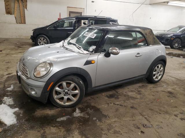 MINI COOPER 2010 with VIN WMWMR3C55ATU98337 - Photo from auction