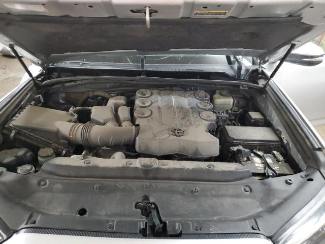 Photo 12 from auction – 2020 TOYOTA 4RUNNER SR with VIN JTEBU5JR0L5763890