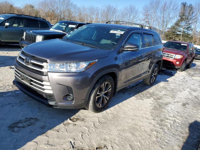 TOYOTA HIGHLANDER 2019 with VIN 5TDBZRFH6KS942943 - Photo from auction