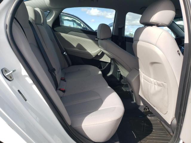 Photo 10 from auction – 2019 HYUNDAI SONATA SE with VIN 5NPE24AF9KH779902