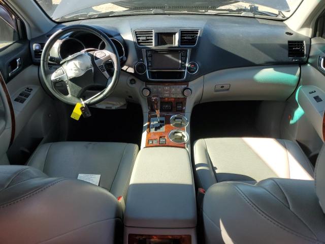 Photo 8 from auction – 2013 TOYOTA HIGHLANDER with VIN 5TDDK3EH2DS227754