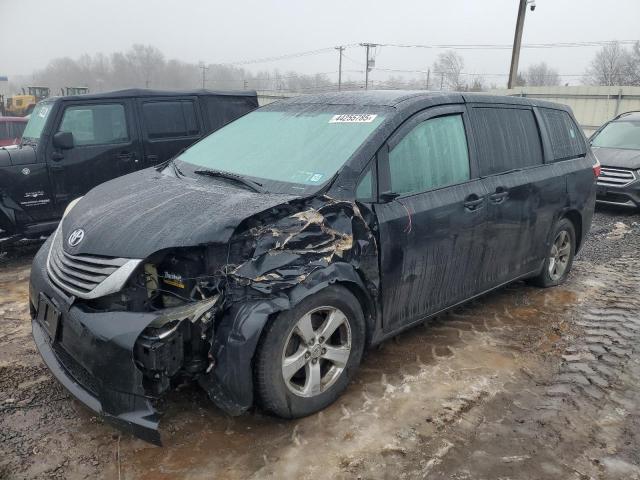 Photo 1 from auction – 2015 TOYOTA SIENNA with VIN 5TDZK3DC6FS532978