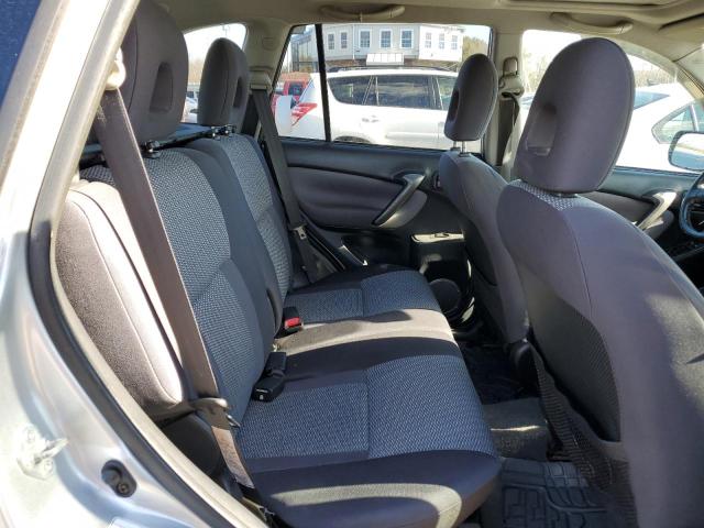 Photo 11 from auction – 2004 TOYOTA RAV4 with VIN JTEHD20V346012303