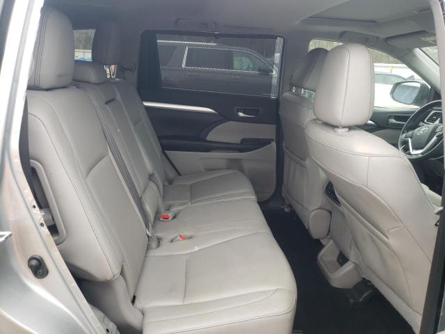 صورة رقم 11 من المزاد - 2018 TOYOTA HIGHLANDER مع VIN 5TDKZRFH6JS285060