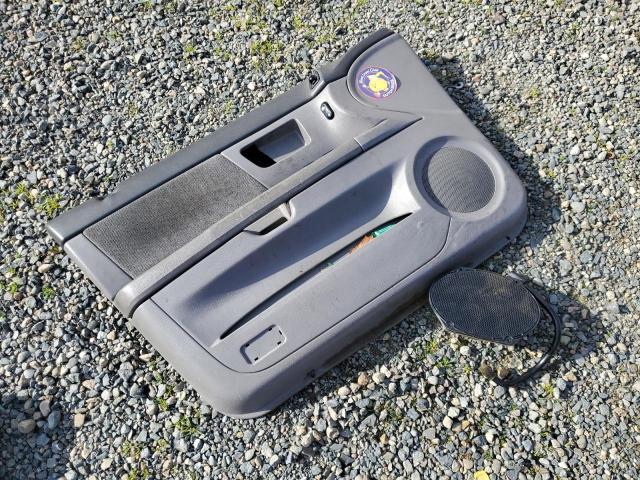 Photo 12 from auction – 2001 FORD TAURUS SES with VIN 1FAFP55211A245999