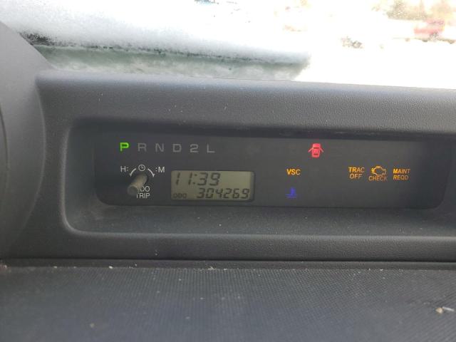 Photo 9 from auction – 2005 SCION XB with VIN JTLKT324850206390