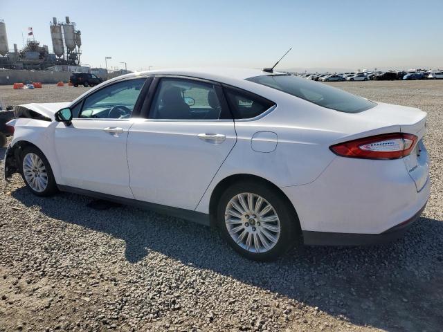 Photo 2 from auction – 2016 FORD FUSION S H with VIN 3FA6P0UU1GR175702