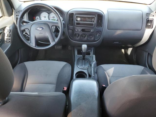 Photo 8 from auction – 2005 FORD ESCAPE XLS with VIN 1FMYU02Z65KE33283
