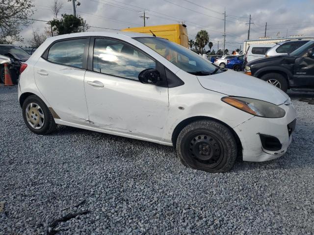 Photo 4 from auction – 2011 MAZDA MAZDA2 with VIN JM1DE1HY9B0103908