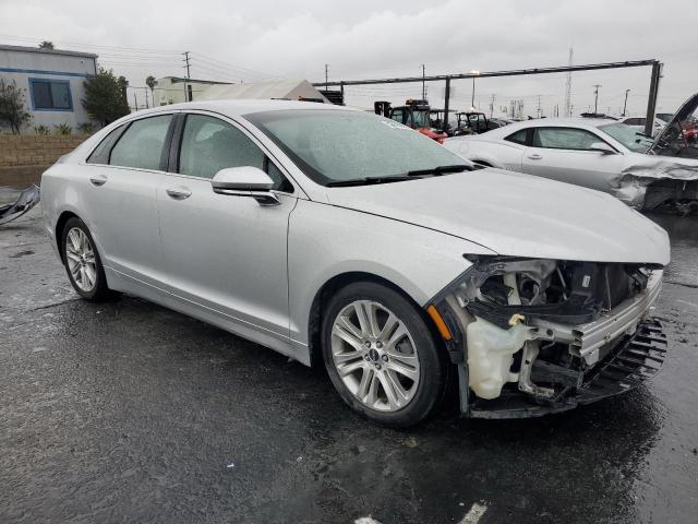 Photo 4 from auction – 2016 LINCOLN MKZ HYBRID with VIN 3LN6L2LU2GR608393