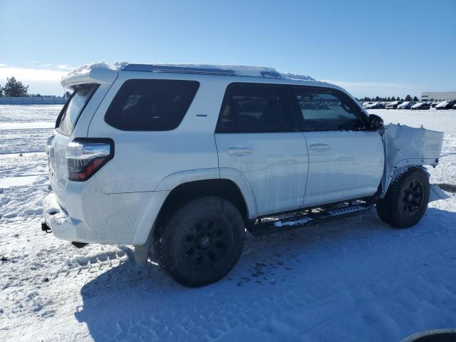 Photo 3 from auction – 2018 TOYOTA 4RUNNER SR with VIN JTEBU5JR0J5501770