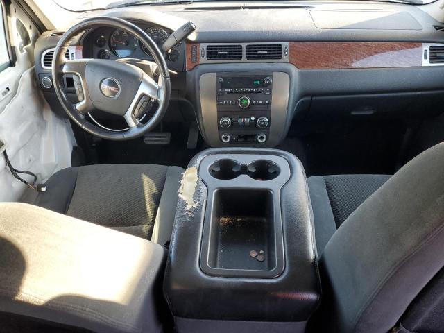 Photo 8 from auction – 2007 GMC YUKON with VIN 1GKFC13C27R341102