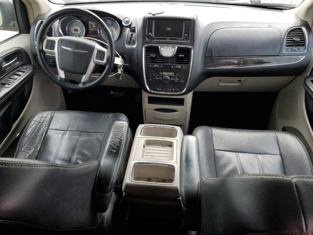 Photo 8 from auction – 2016 CHRYSLER TOWN & COU with VIN 2C4RC1BG5GR213816