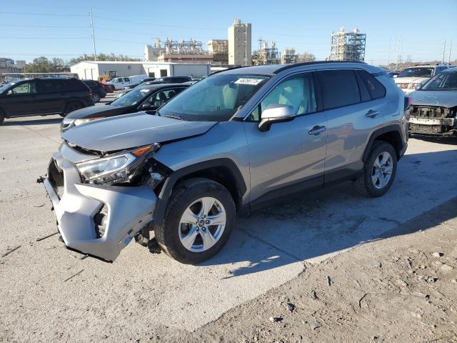TOYOTA RAV4 XLE 2021 with VIN 2T3P1RFV8MC143073 - Photo from auction