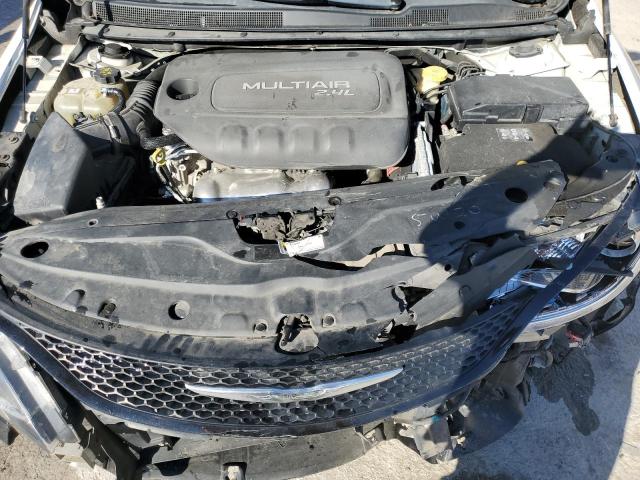 Photo 11 from auction – 2015 CHRYSLER 200 S with VIN 1C3CCCBB2FN565841