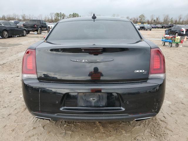 Photo 6 from auction – 2018 CHRYSLER 300 S with VIN 2C3CCABG1JH127328