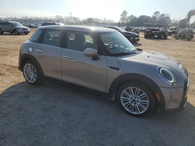 Photo 4 from auction – 2024 MINI COOPER S with VIN WMW53DK03R2V44170