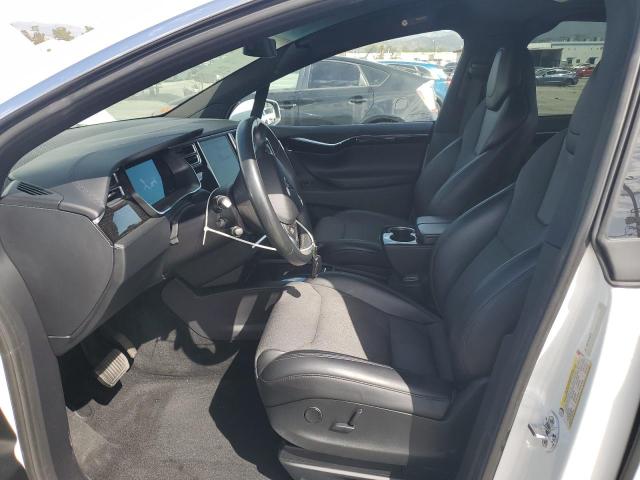 Photo 7 from auction – 2017 TESLA MODEL X with VIN 5YJXCDE27HF076187