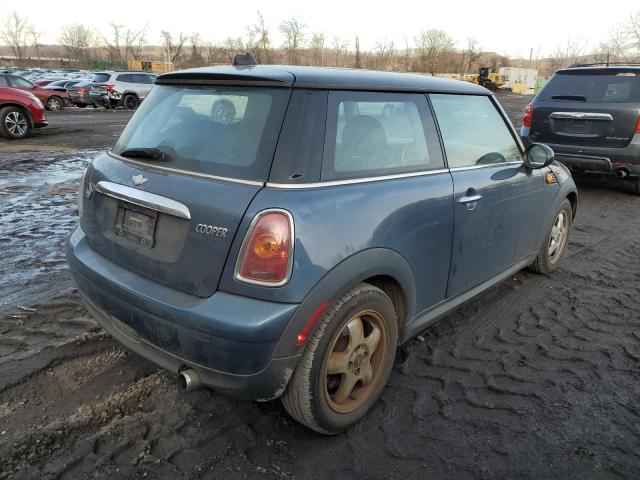 Photo 3 from auction – 2010 MINI COOPER with VIN WMWMF3C55ATZ64356