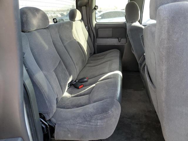 Photo 10 from auction – 2005 CHEVROLET SILVERADO with VIN 2GCEC19T051323752
