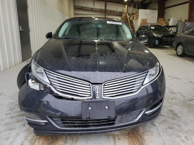 Photo 5 from auction – 2016 LINCOLN MKZ with VIN 3LN6L2G92GR613132