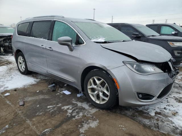 Photo 4 from auction – 2017 CHRYSLER PACIFICA T with VIN 2C4RC1EG5HR542979