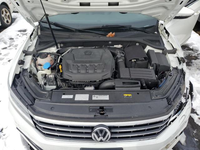 Photo 11 from auction – 2018 VOLKSWAGEN PASSAT SEL with VIN 1VWCA7A33JC002673