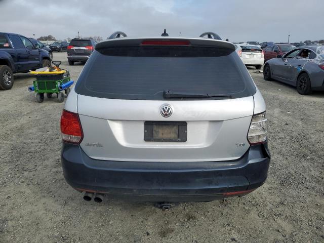 Photo 6 from auction – 2011 VOLKSWAGEN JETTA TDI with VIN 3VWPL7AJ2BM617953