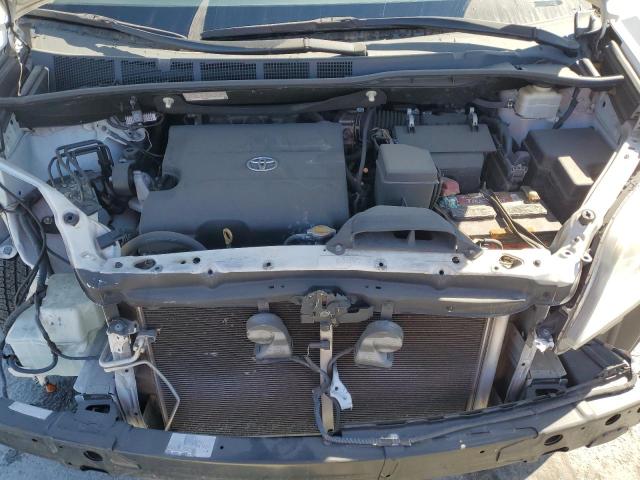 Photo 12 from auction – 2016 TOYOTA SIENNA LE with VIN 5TDKK3DC5GS719065