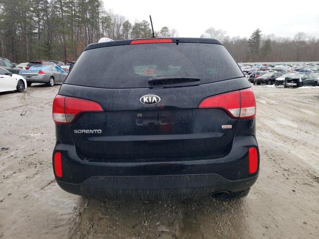 Photo 6 from auction – 2015 KIA SORENTO LX with VIN 5XYKTDA61FG567704