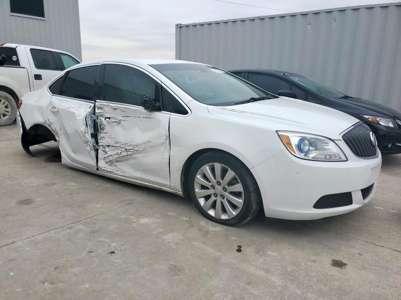 Photo 4 from auction – 2015 BUICK VERANO with VIN 1G4PP5SK2F4193271