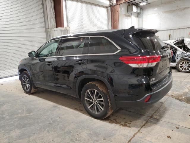 Foto 2 de la subasta – 2018 TOYOTA HIGHLANDER con VIN 5TDJZRFH2JS542078