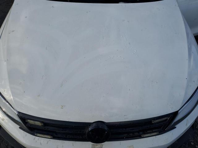 Photo 11 from auction – 2017 VOLKSWAGEN JETTA S with VIN 3VW2B7AJXHM287727