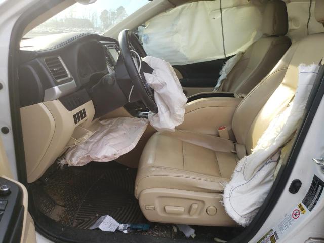 Photo 7 from auction – 2016 TOYOTA HIGHLANDER with VIN 5TDKKRFH3GS158859