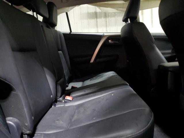 Photo 11 from auction – 2015 TOYOTA RAV4 LIMIT with VIN JTMDFREV0FD170448